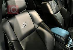 کرایسلەر 300